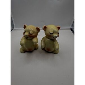 Ruth Van Telligen Ceramic Hugging Bears Salt & Pepper Shakers VTg 1950s